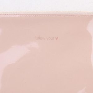 Caroline Gardner 'Follow Your Heart' Pink Nude Patent Slogan Pouch Bag