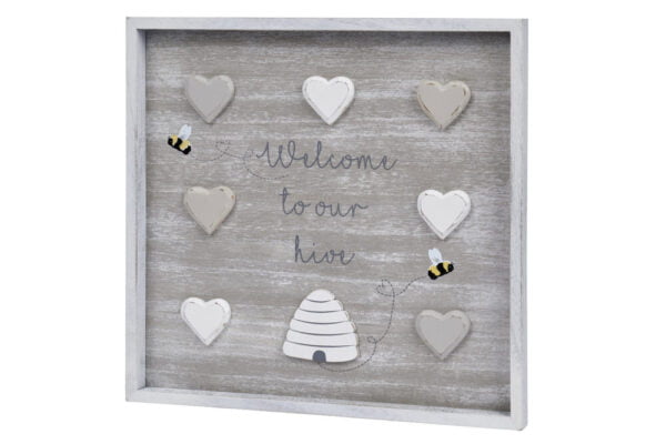 ‘Welcome To Our Hive’ Bees and Hearts Wooden Wall Plaque Decoration