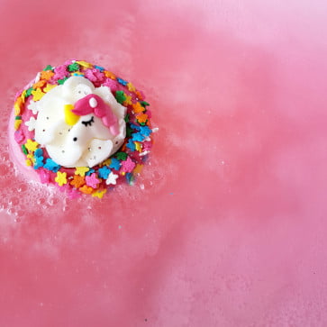 I Believe In Unicorns Bath Bomb, 160g - Bomb Cosmetics - Image 2