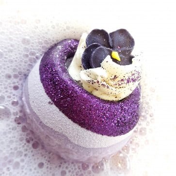 V Is For Violet Bath Bomb, 160g - Bomb Cosmetics - Image 2