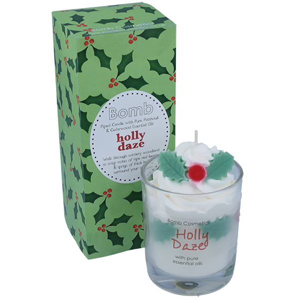 Holly Daze Piped Candle - Bomb Cosmetics