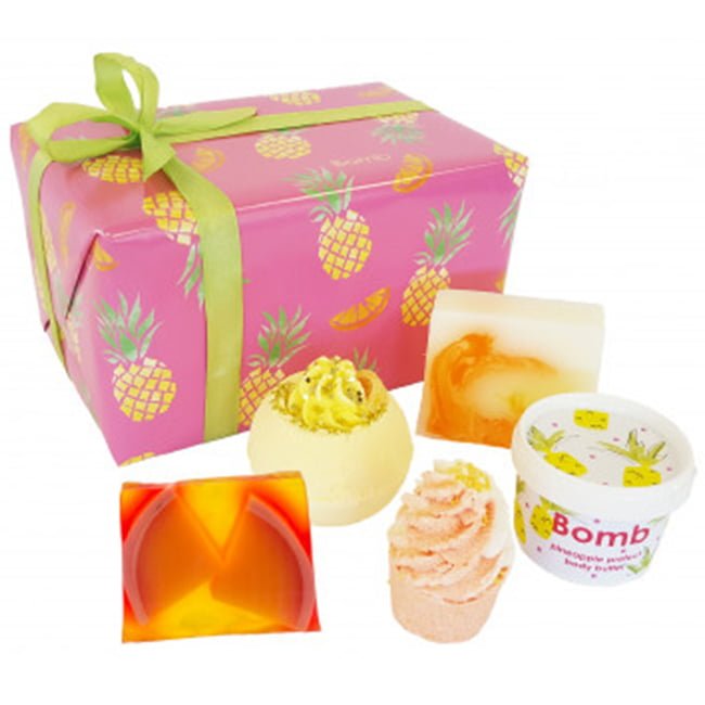 Totally Tropical Gift Pack - Bomb Cosmetics