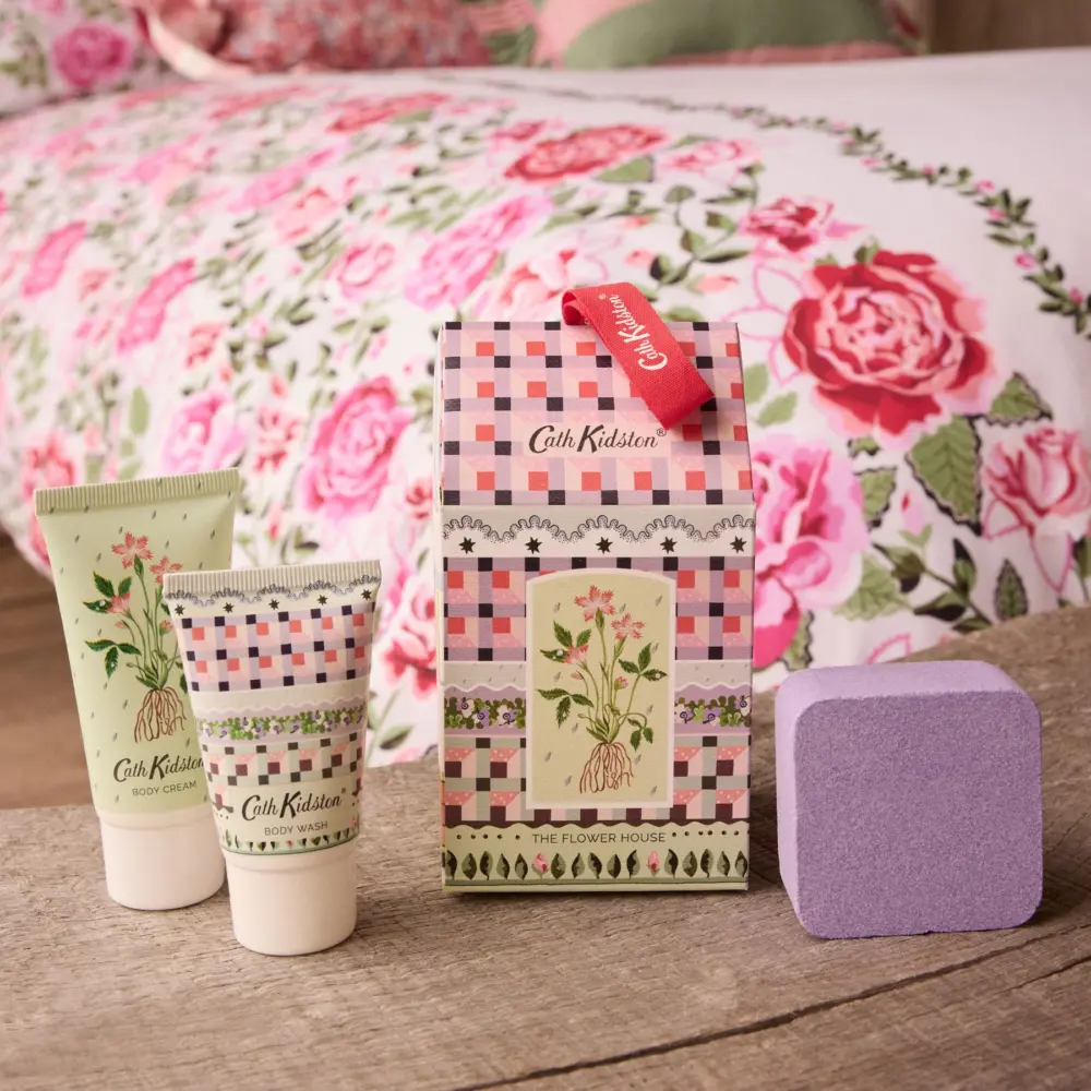 Cath Kidston - Roots and Raindrops The Flower House Gift Set - Image 2