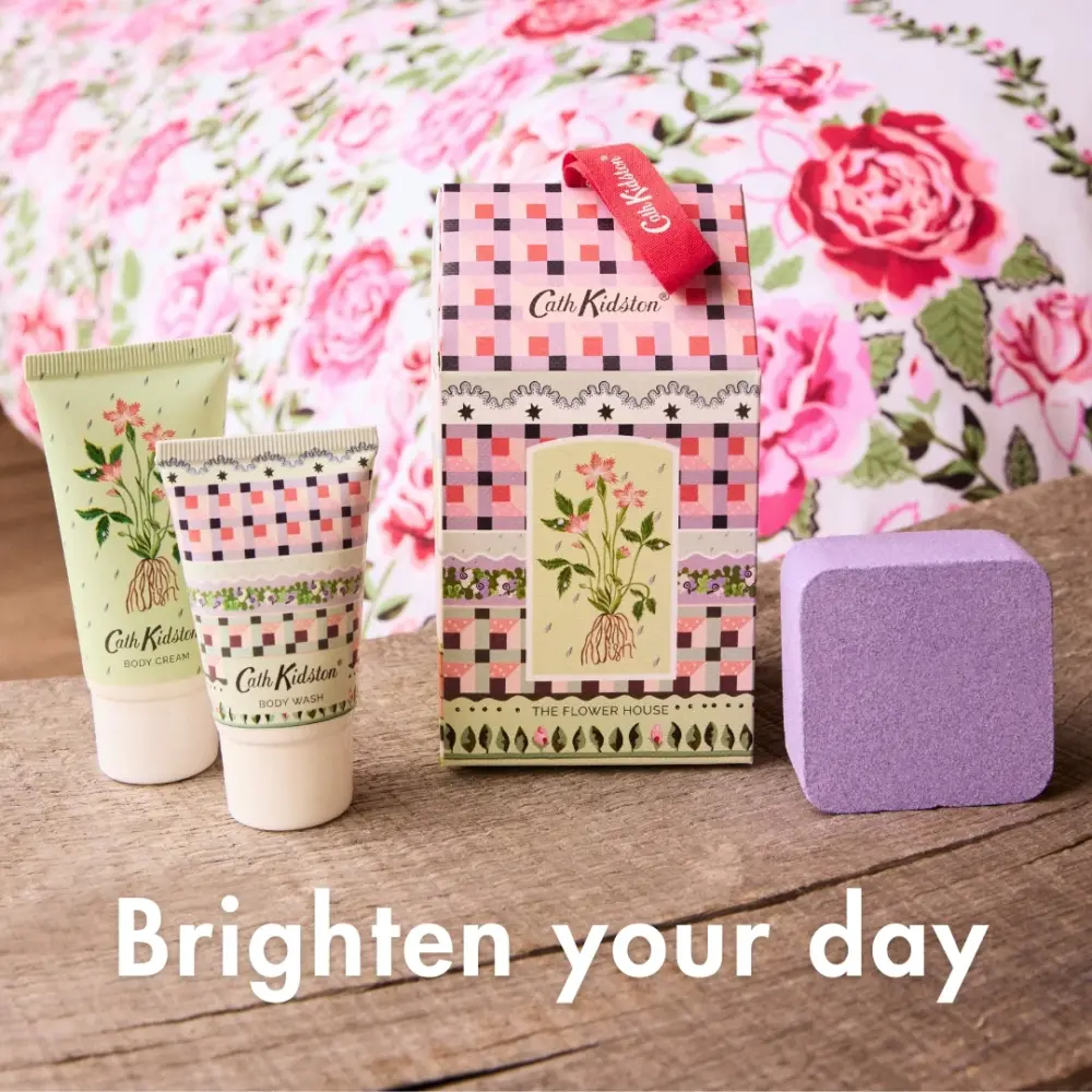 Cath Kidston - Roots and Raindrops The Flower House Gift Set - Image 11