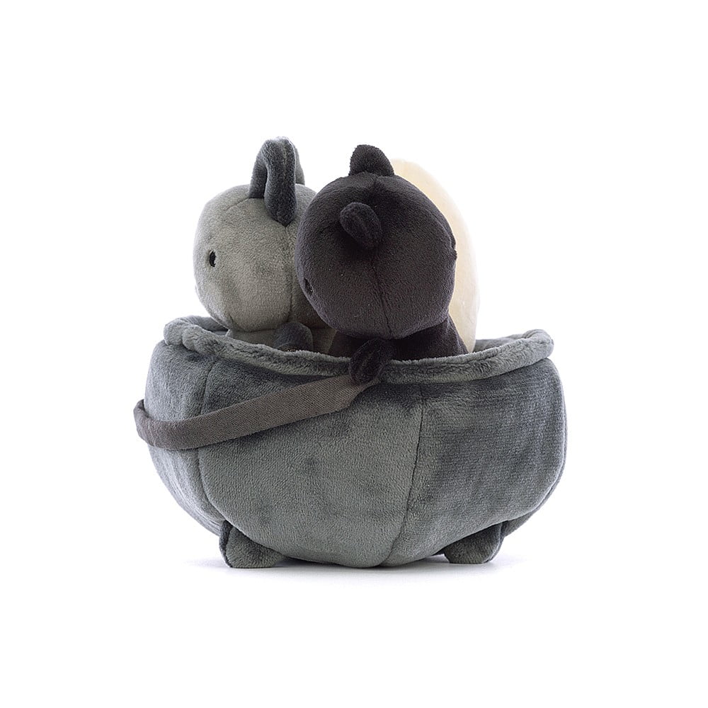 Jellycat Cauldron Cuties - 15x12cm - Image 4