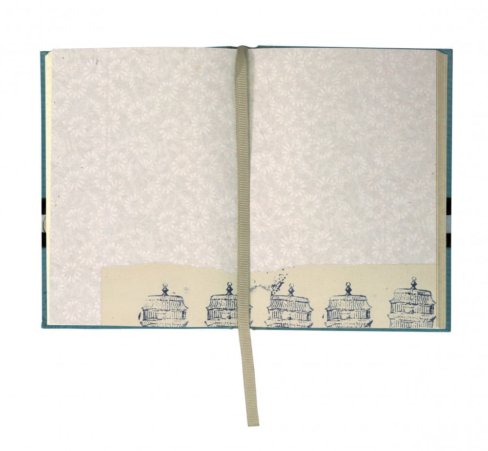 Vintage Softback Journal - Roger La Borde - Image 3