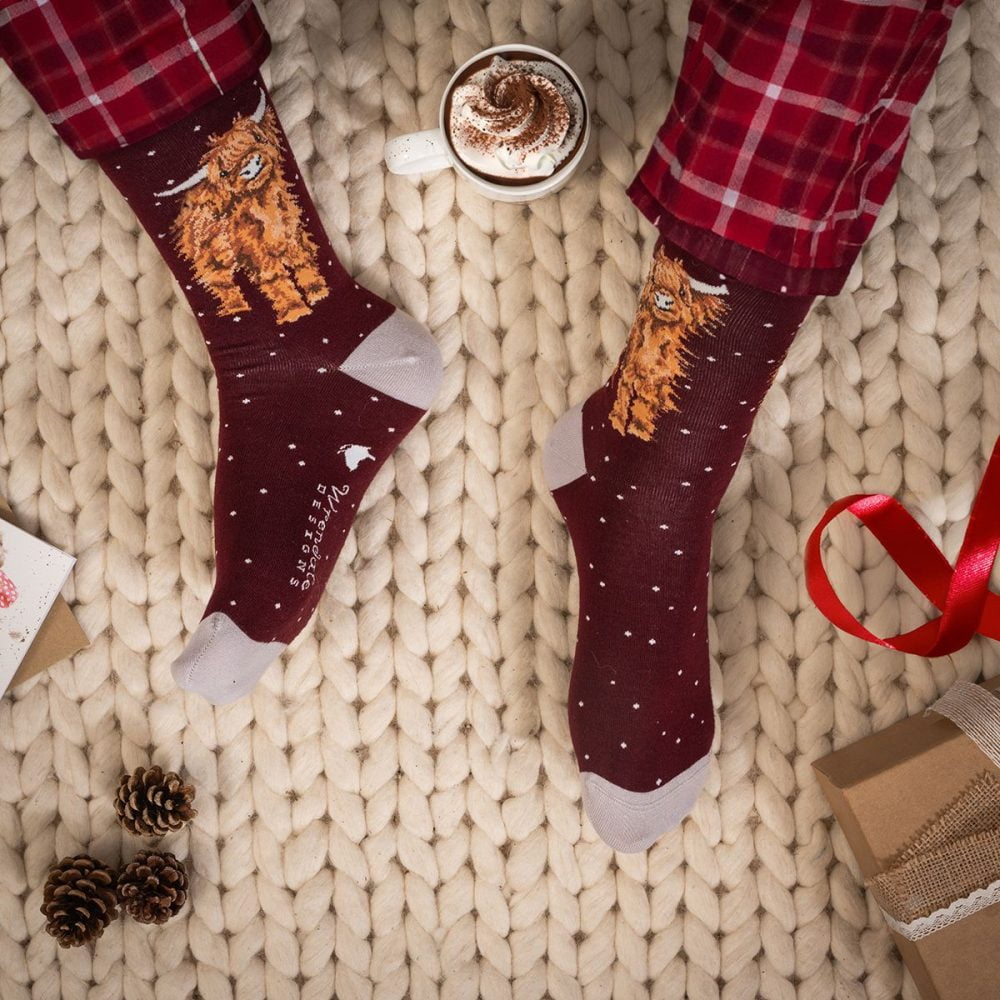 'A Highland Christmas' Highland Cow Men's Socks - Wrendale Designs - Image 2