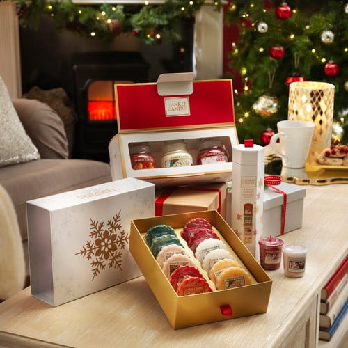 Yankee Candle The Perfect Christmas 12 Wax Melts Gift Set - Image 2