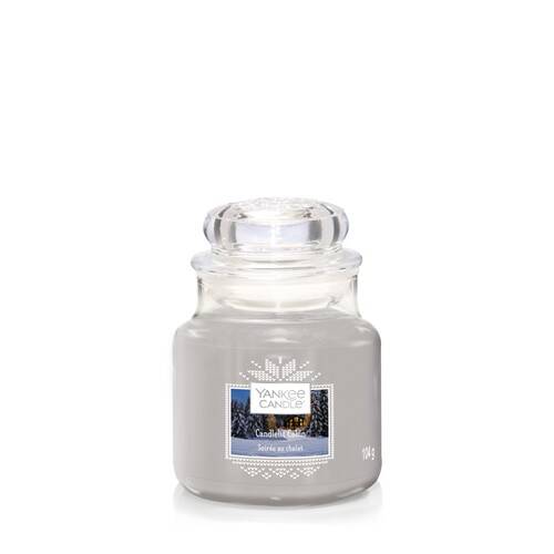 Yankee Candle Candlelit Cabin Small Jar Candle, 104g