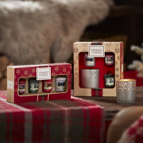 Yankee Candle 3 Votive Candle & Votive Holder Gift Set - 2019 - Image 3