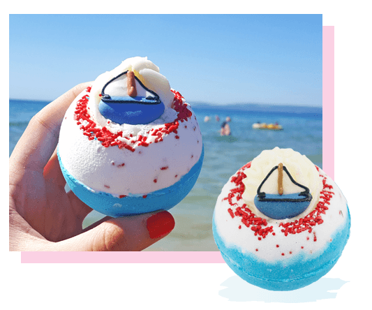 Dunk-in Sailor Boat Bath Bomb, 160g - Bomb Cosmetics - Image 3