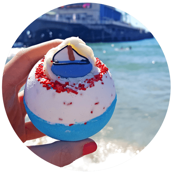 Dunk-in Sailor Boat Bath Bomb, 160g - Bomb Cosmetics - Image 4