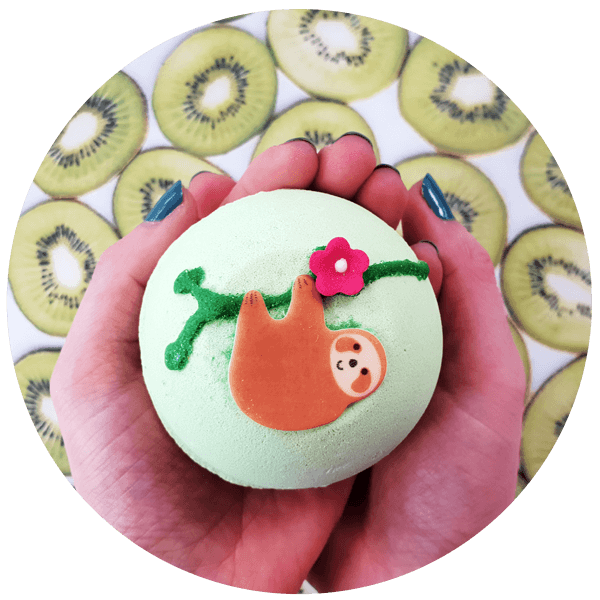 Sloth Me Up Bath Bomb, 160g - Bomb Cosmetics - Image 2