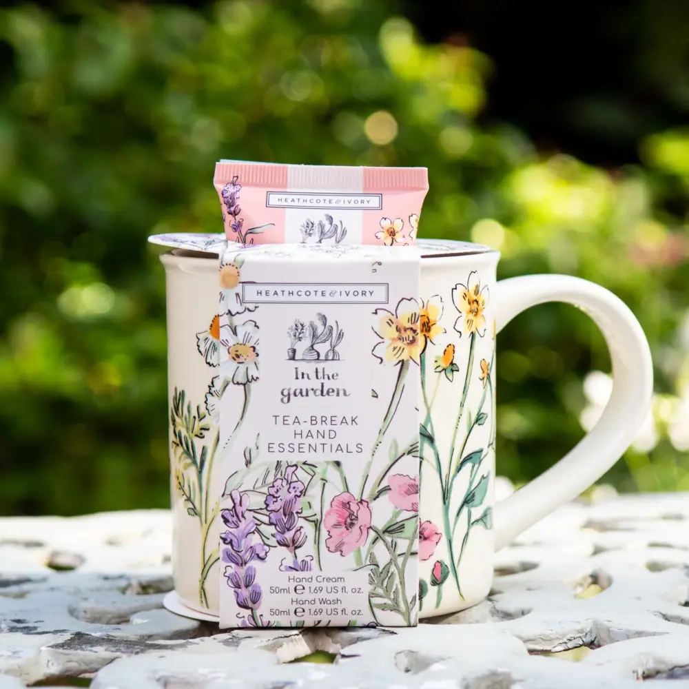 In The Garden Tea Break Hand Essentials Floral Mug and Hand Care Gift Set - Heathcote and Ivory - Image 3