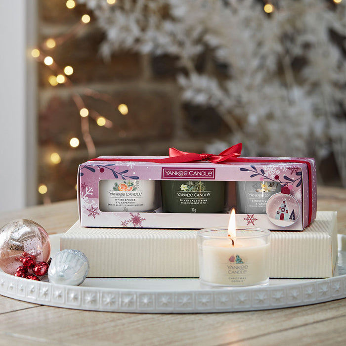 Yankee Candle 3 Filled Votives Gift Set - Snow Globe Wonderland - Image 3