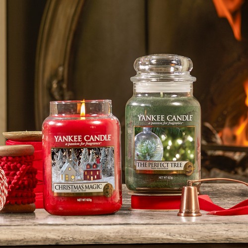 Christmas Magic Yankee Candle - Large Jar - Image 2