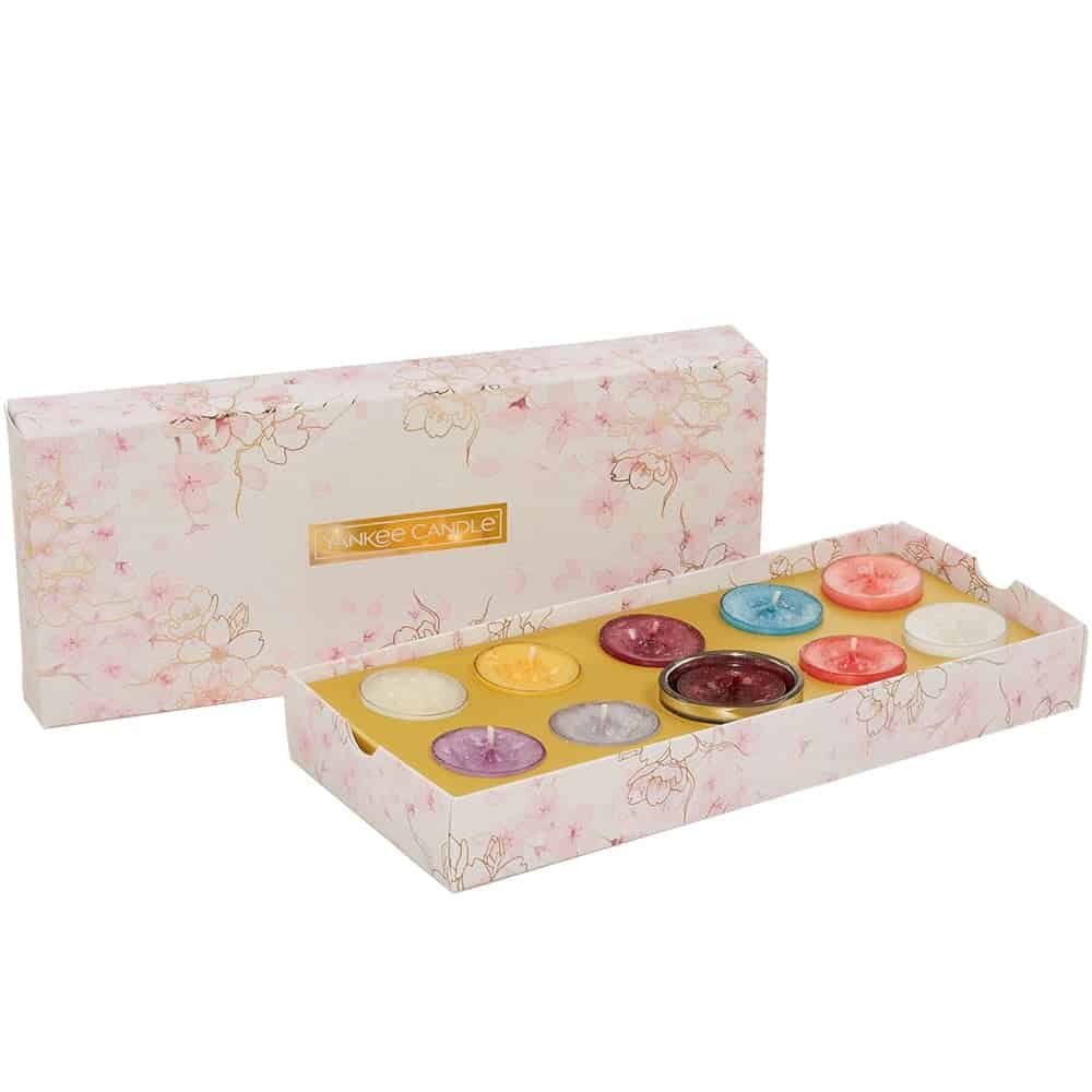 Yankee Candle 10 Tea Lights & 1 Holder Gift Set - Sakura Blossom Festival