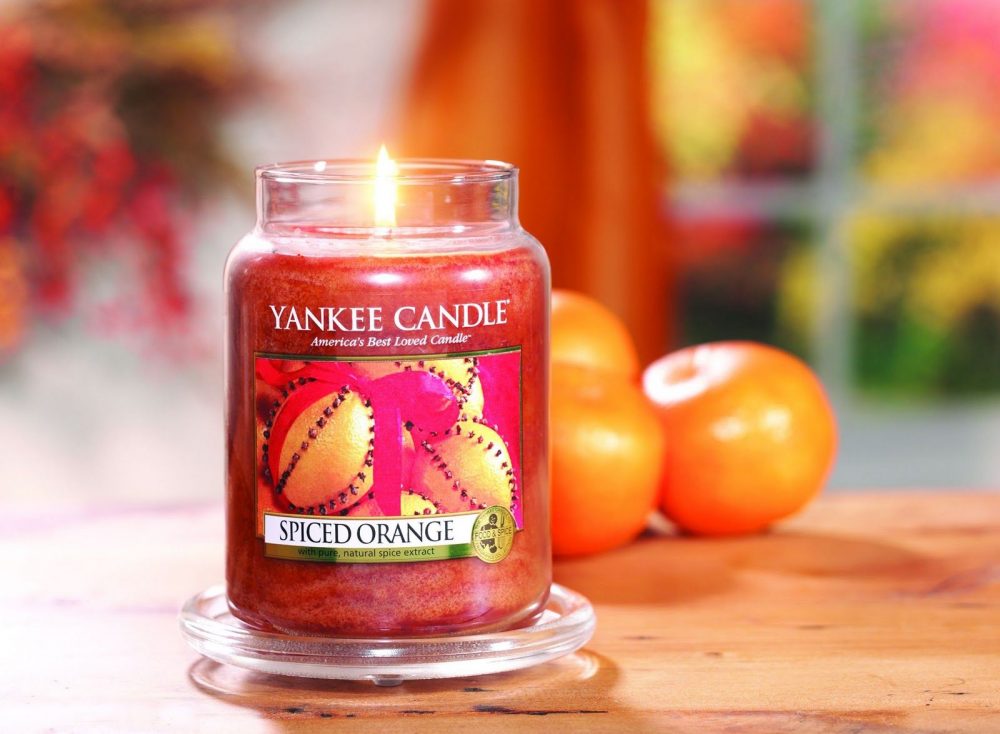 Yankee Candle Spiced Orange Large Jar Candle, 623g - Image 2