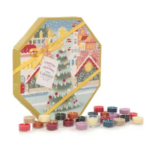 Yankee Candle Wreath Advent Calendar - Christmas Village