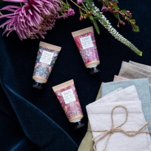 William Morris Strawberry Thief Patchouli & Red Berry Three Hand Creams Gift Set
